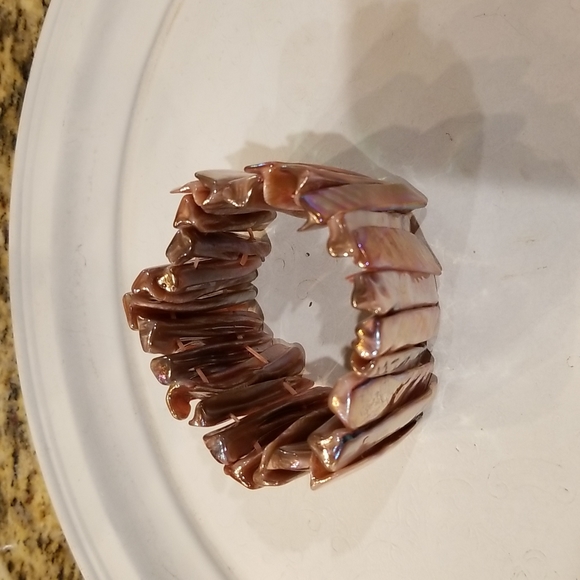 Abalone Stretch Bracelet - Picture 4 of 4